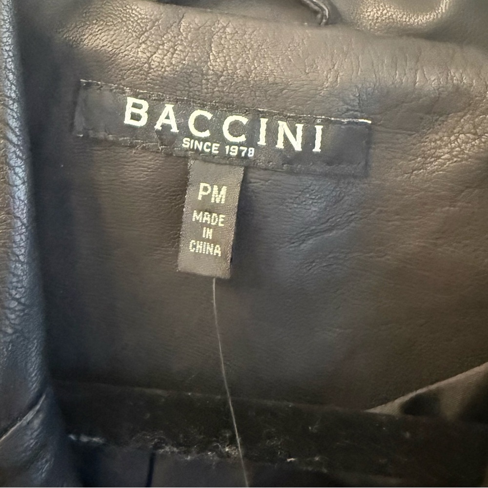 Baccini Black Faux Leather Jacket Petite Medium - Picture 4 of 10